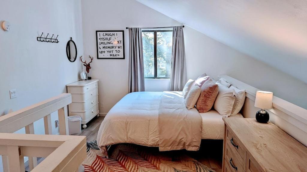 Cozy Condo Walking Distance To Village And Gondola W/ Pool/ Jacuzzi Sleeps 4. Mammoth Lakes Ngoại thất bức ảnh
